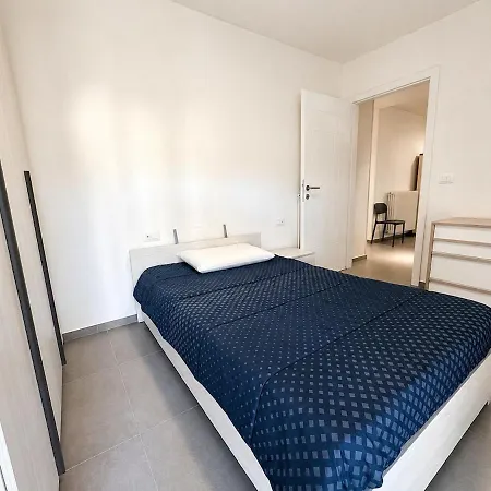 Modern With Parking Lignano Sabbiadoro