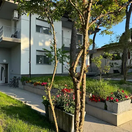 Modern With Parking *